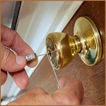 City Locksmith Shop San Antonio, TX 210-780-7329 - 4-lock-opening